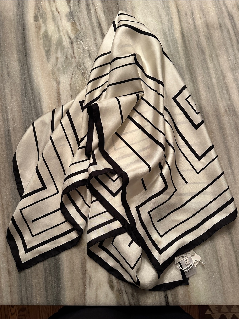 NWT LAFAYETTE 148 NEW YORK SILK SCARF